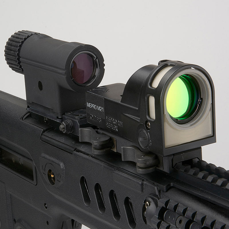Mepro M21 Self Powered Day/Night Reflex Sight - SharpShooter Optics